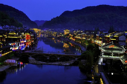 fenghuang55-418e10b56ef99a41dd.jpg