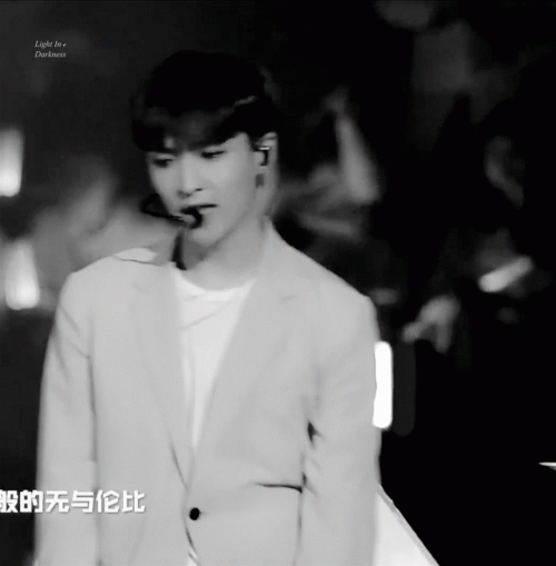 img-8604eea6gy1fyqi1cudh2g20q10qi4r42001769a32250026.gif