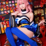 02_tamamo_2_compressed37f5cd5a12df7d01