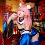 12_tamamo_12_compressed404d3857019e3be3