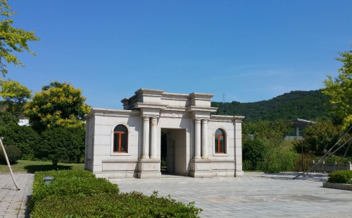 24ea92bc93204382c8.jpg
